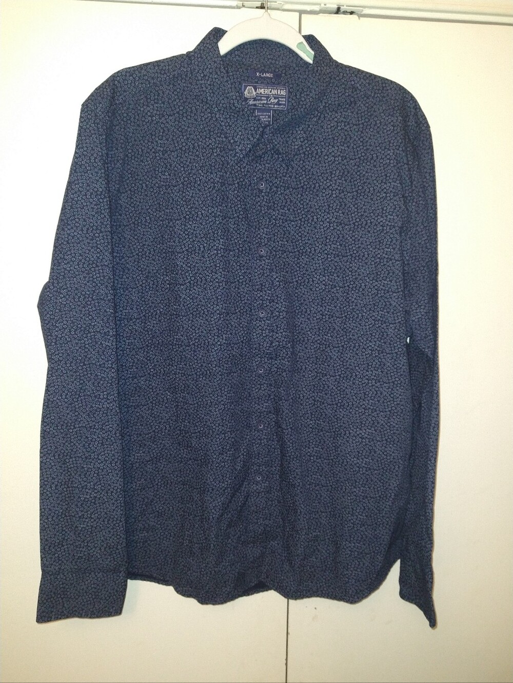 American Rag Cie Long Sleeve Button Up Shirt Men's sz XL.